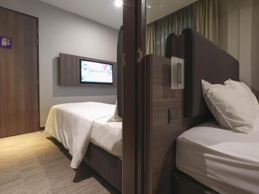 Hotel NuVe Stellar Singapore Esterno foto